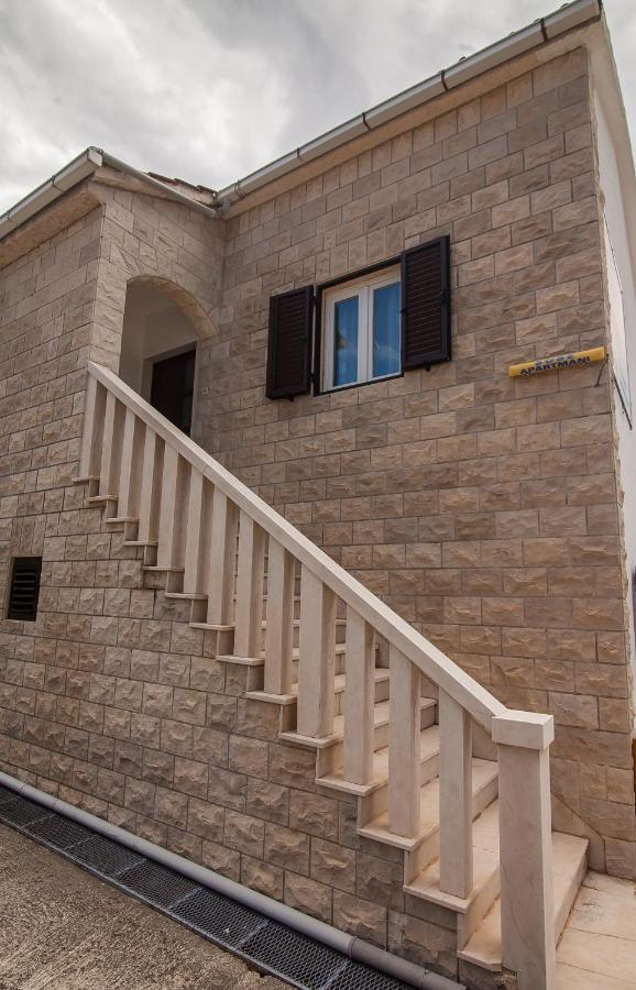 Kos Apartments Bol Exterior photo